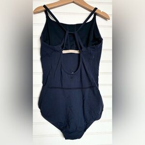 IVIVVA by LULULEMON girls size 12 bodysuit